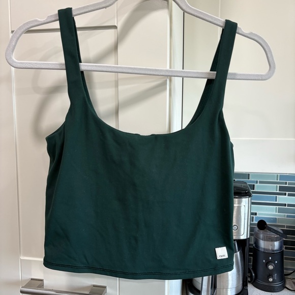 Vuori Tops - Vuori Daily Crop tank top
